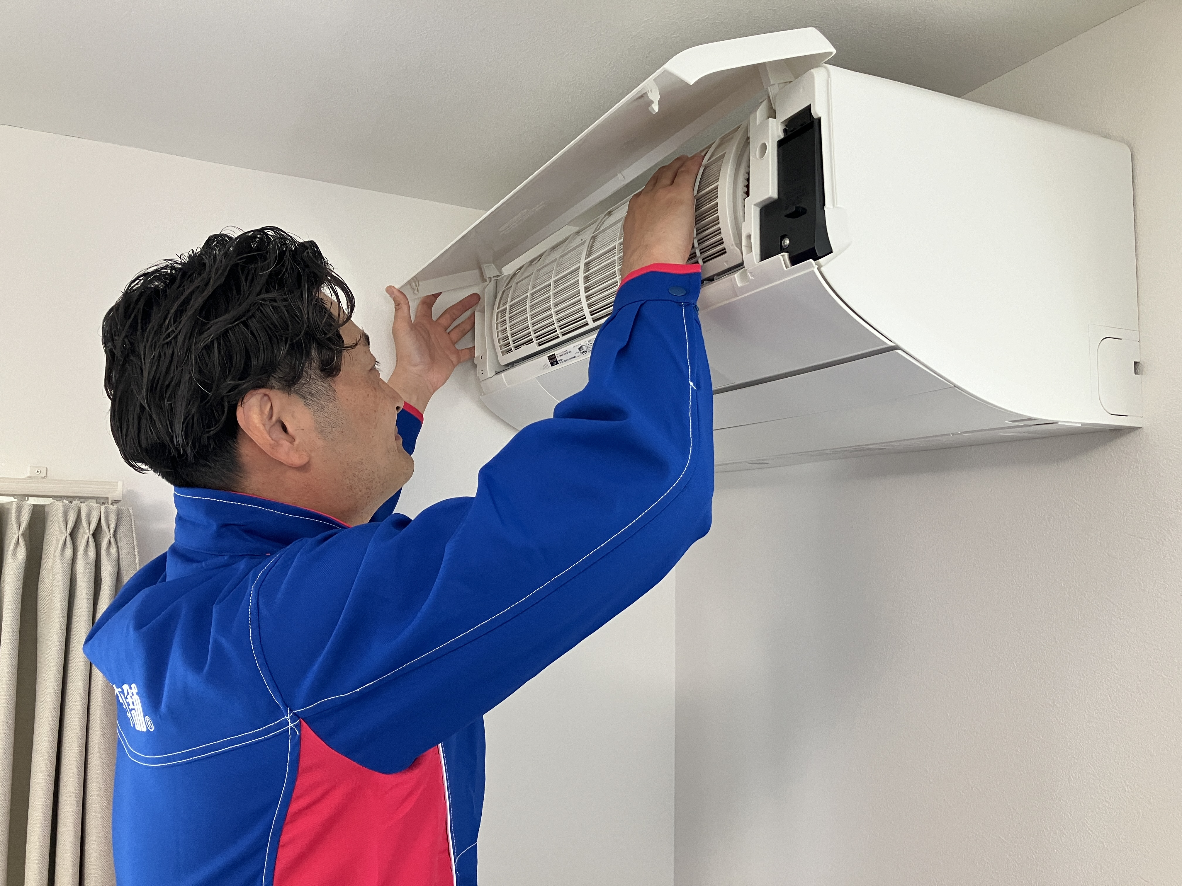 明石駅前店.エアコン2 - 若菜信志