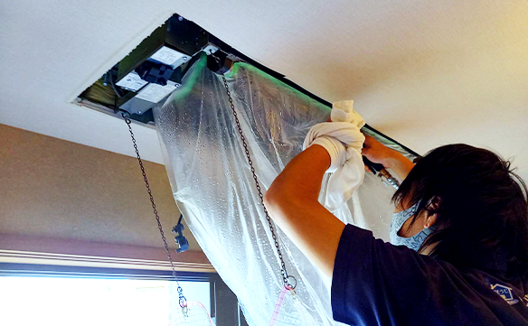 20700白山駅前店03