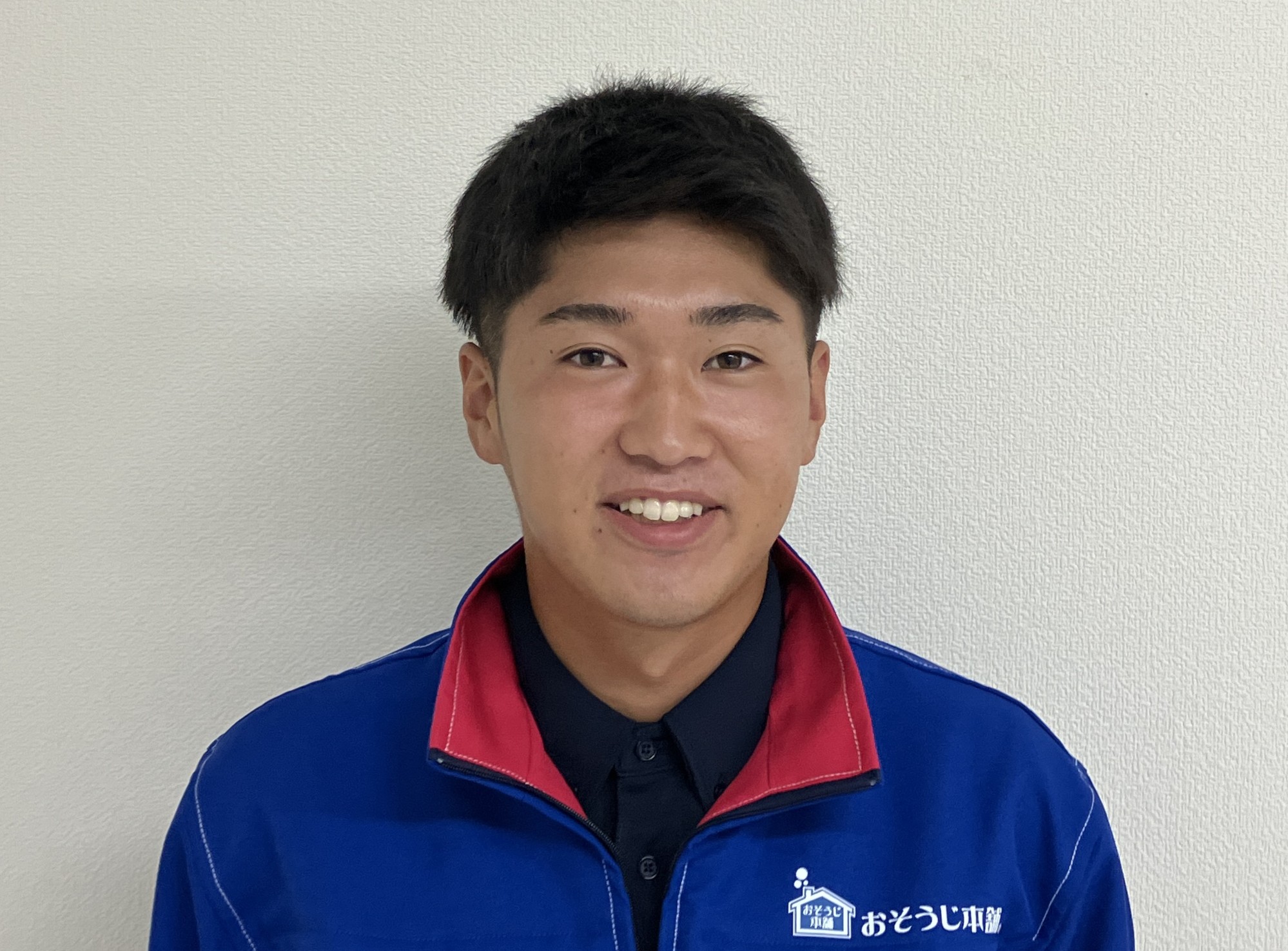 21118 熊本帯山店 足達 青尚 店長