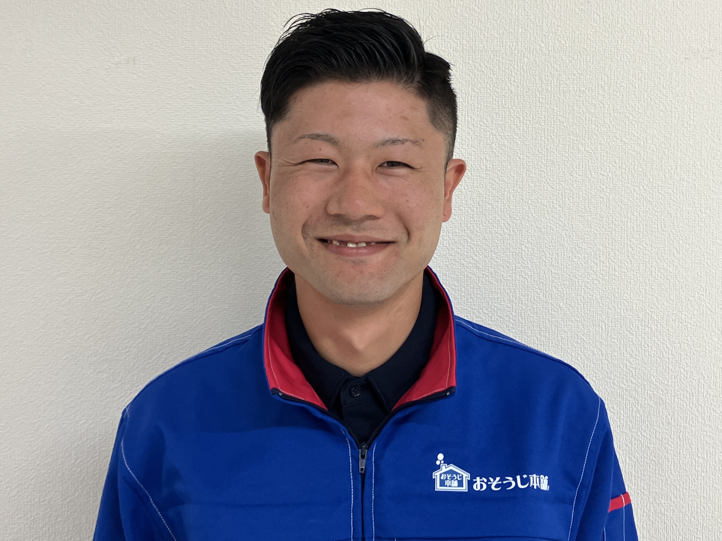 21427 上田中央店 佐藤 慎之介 店長