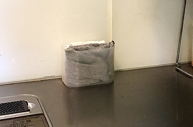 ウエスの収納には、フタのない小さな収納ボックスがおすすめ