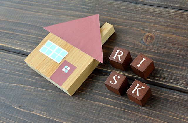 外壁の黒ずみを放置するとどうなる？